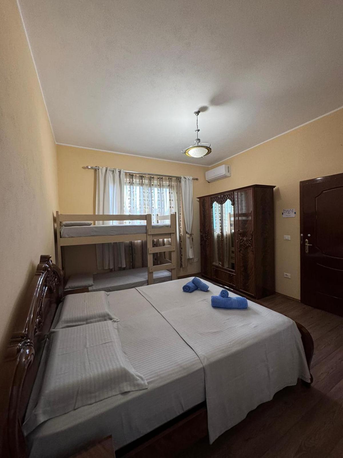 Blissful Hostel Шкодер Екстер'єр фото