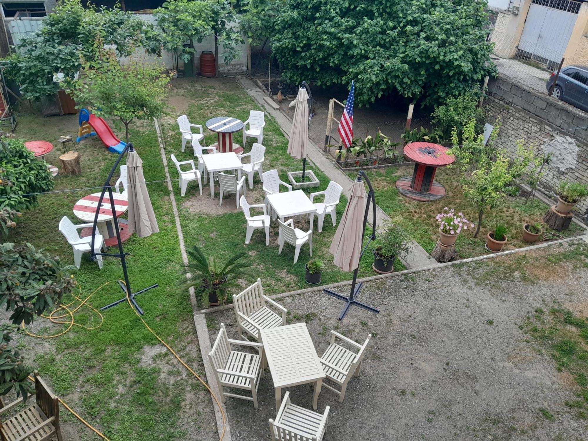 Blissful Hostel Шкодер Екстер'єр фото